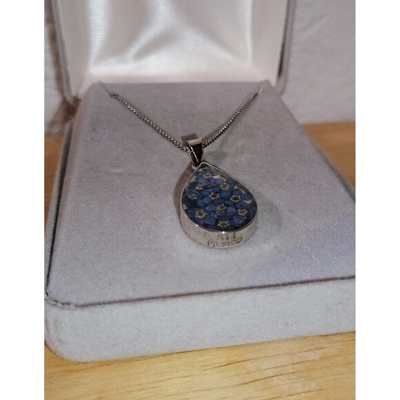 Teardrop Blue Dried Flower Pendant Epoxy Resin From Mexico - Picture 2 of 2